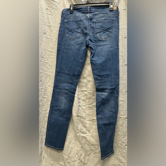 blue jeans aeropostale skinny size 6 regular distressed Lightweight Stretch(b6) - Picture 2 of 4